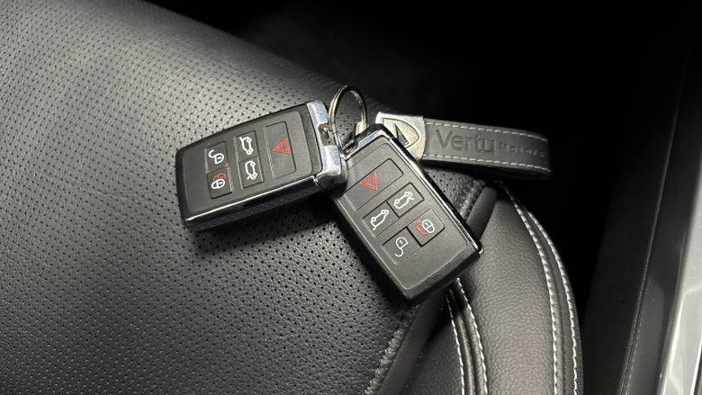 Jaguar I-Pace 294kW EV400 Black 90kWh 5dr Auto [11kW Charger] Electric Estate